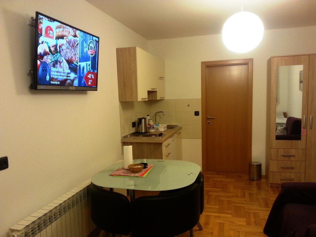 Apartament Korosteljev