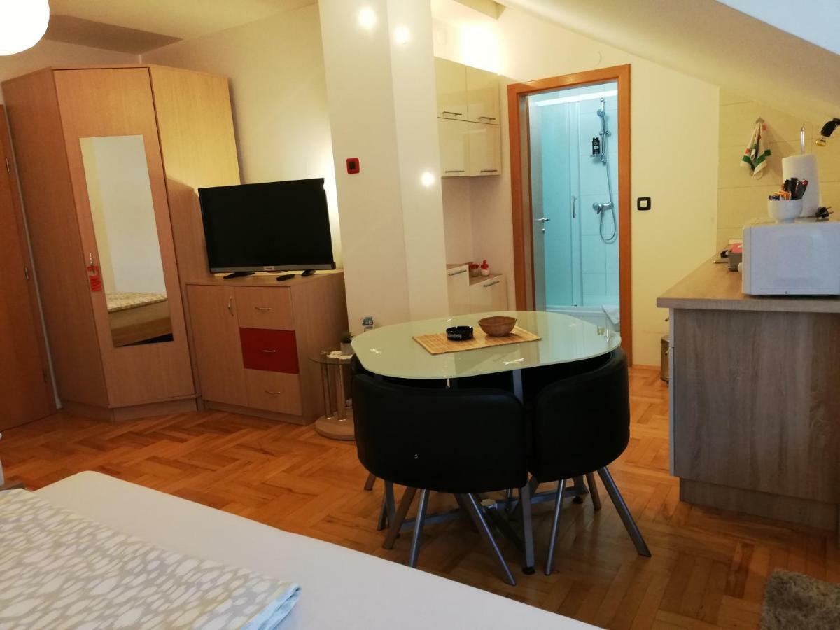 Korosteljev Apartament Osijek